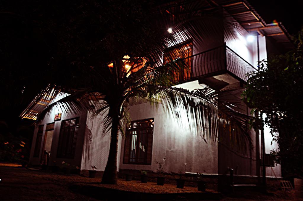 Coconut Garden House Udawalawe Exterior foto